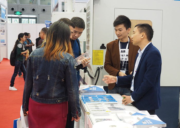 2016（深圳）国际触摸屏与显示博览会-金铸公司展台